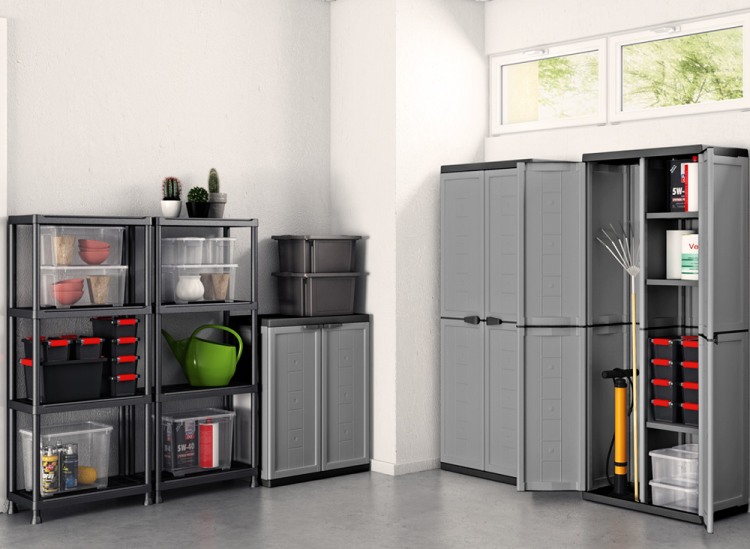 Plastové skříně a boxy