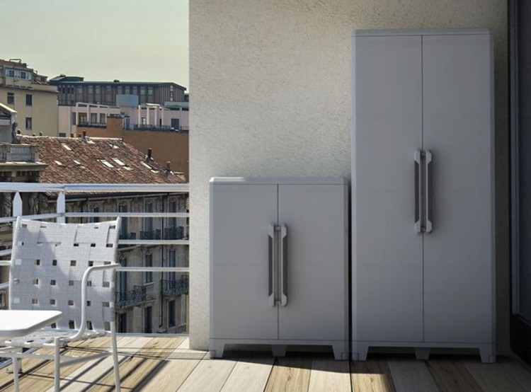 Plastové skříně a boxy