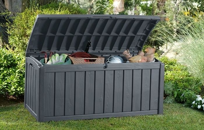 Plastové skříně a boxy